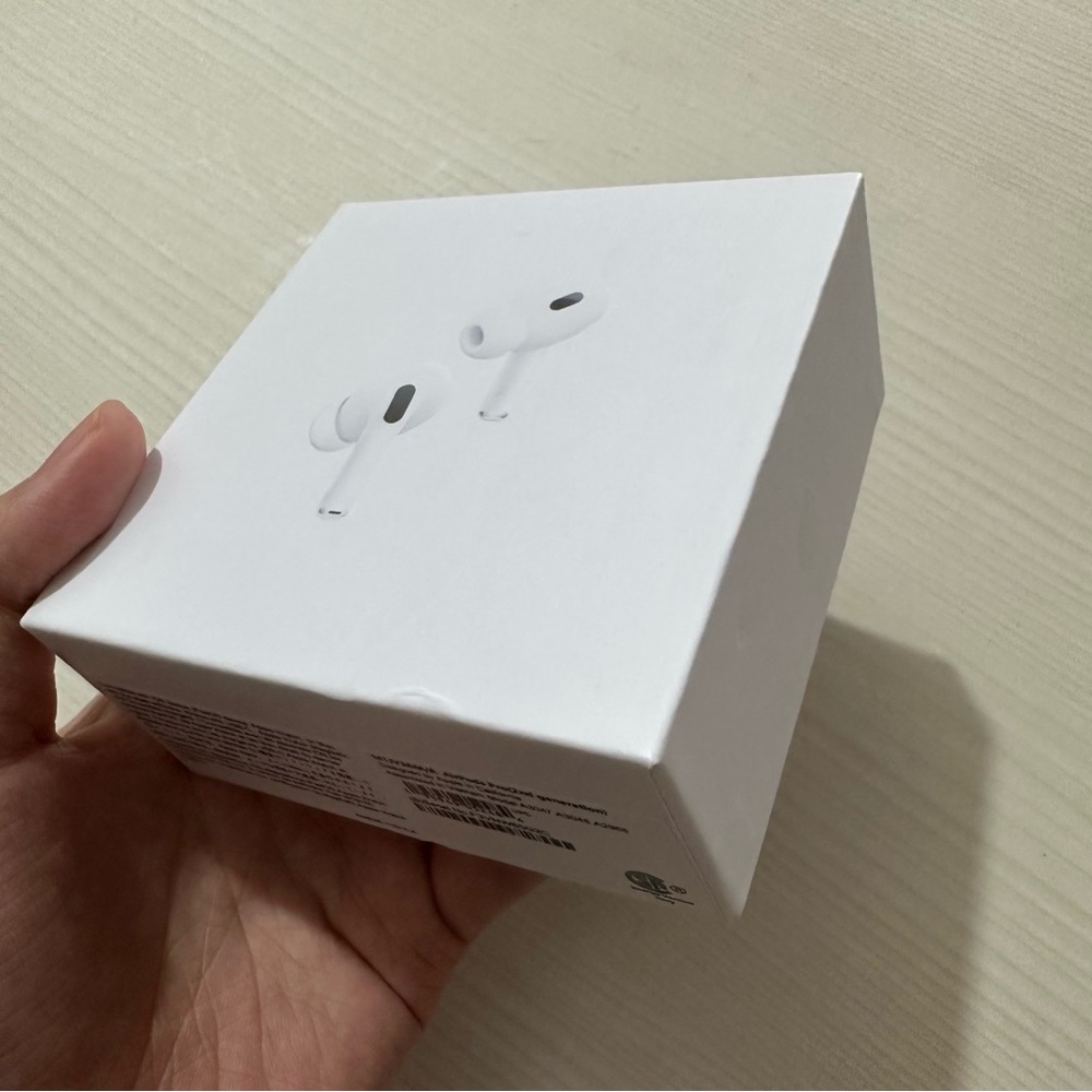 (REFURBISHED) Airpods Pro 2nd generation Anc active noise cancellation